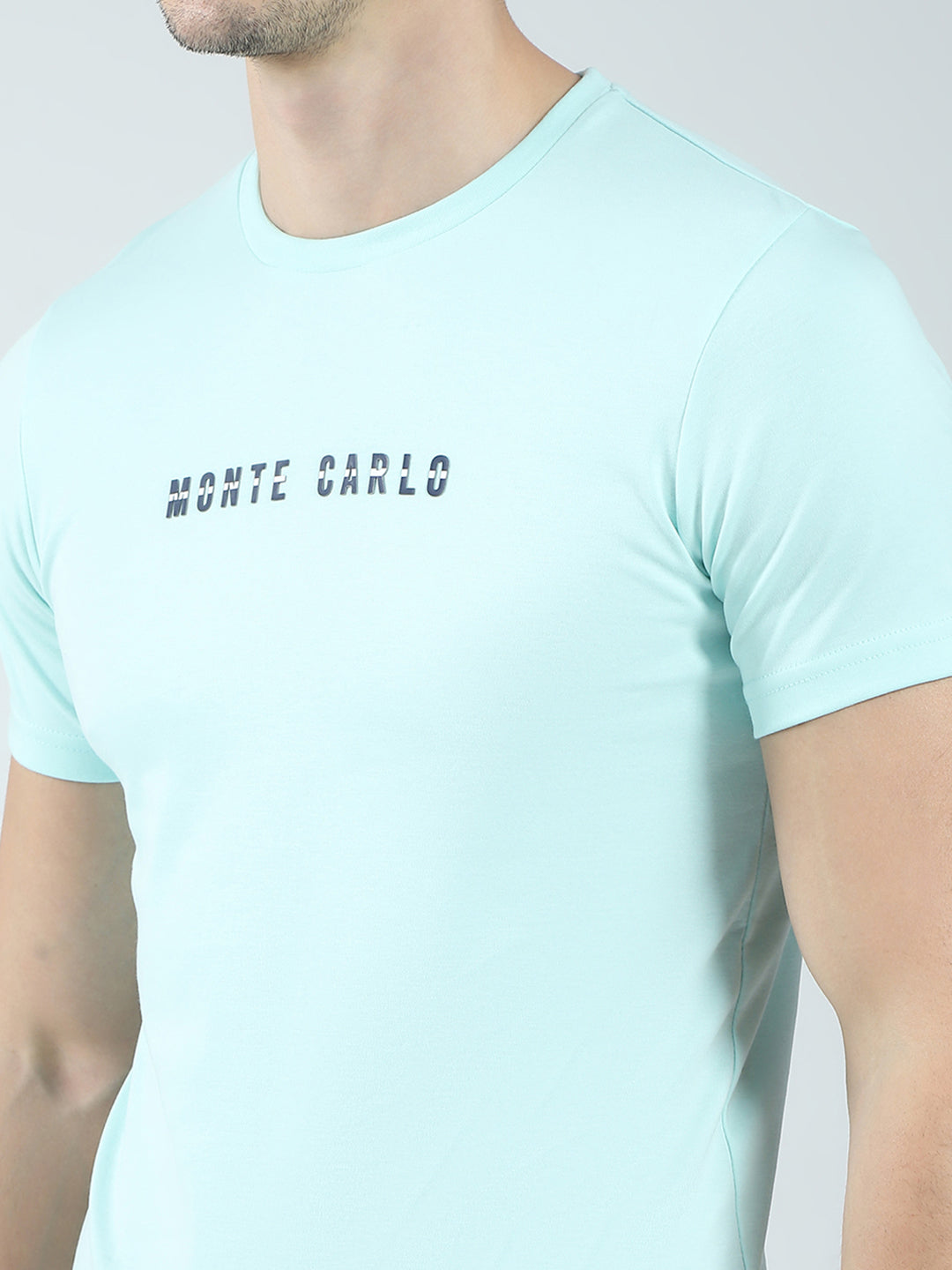 Men Blue Solid Round Neck Half Sleeve T-Shirt