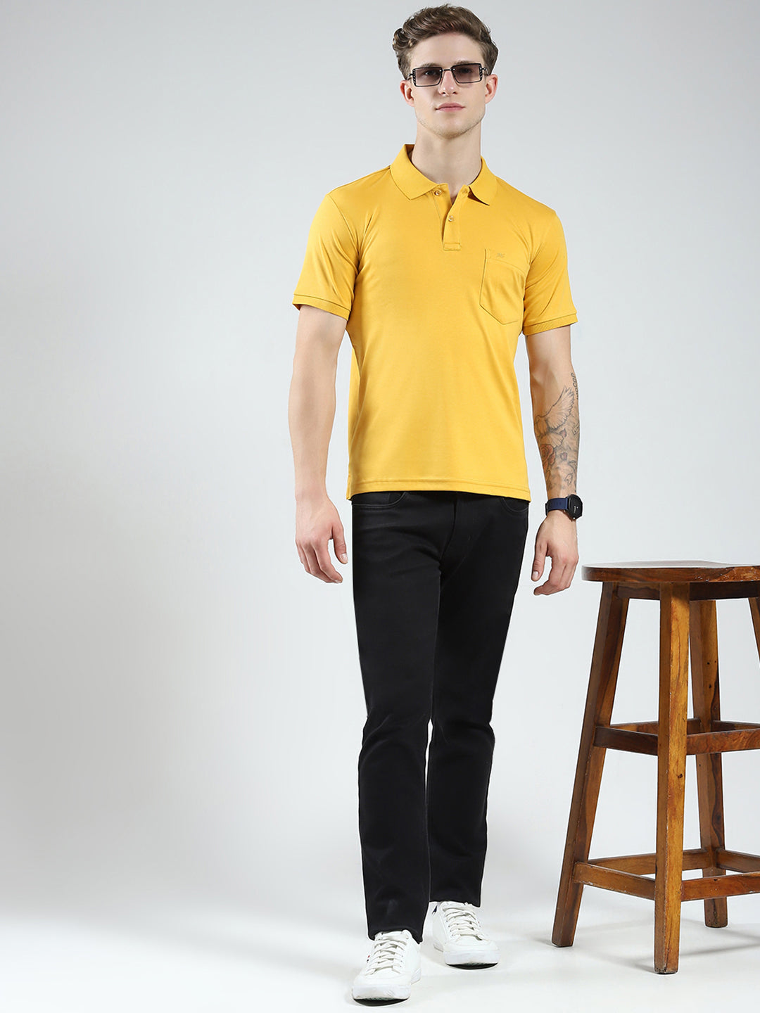 Men Mustard Solid Collar Half Sleeve T-Shirt