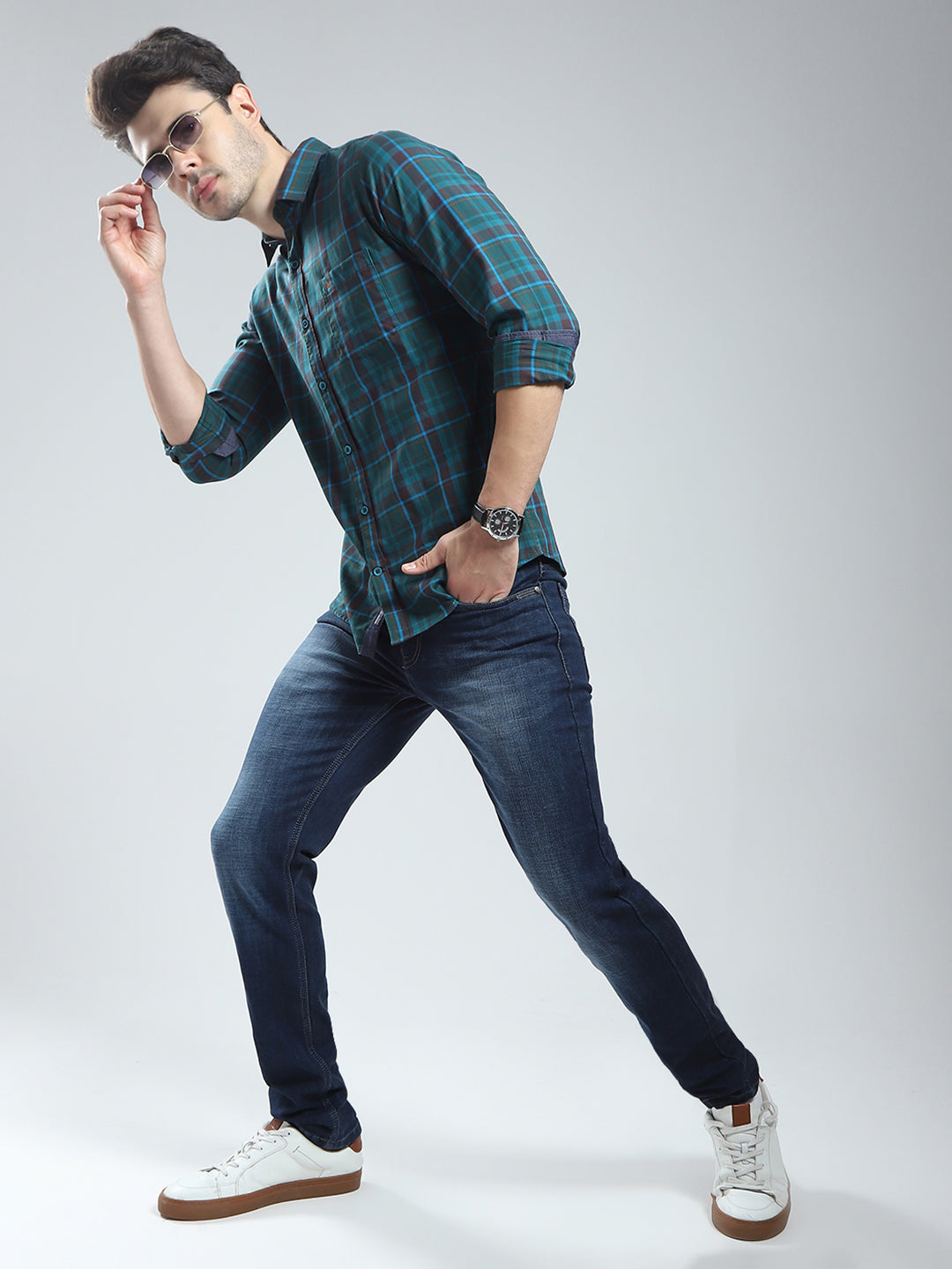 Men Green Check Collar Full Sleeve Shirt