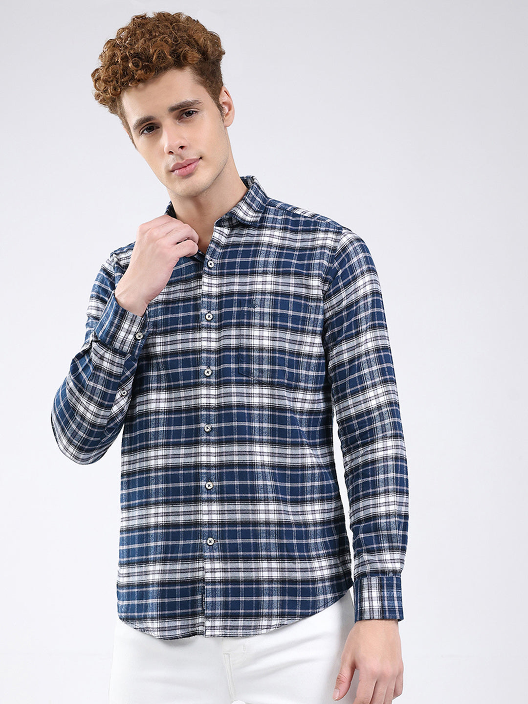 Men Blue Check Collar Full Sleeve Shirt