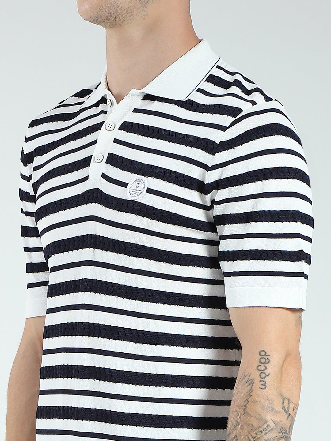 Men White Stripe Collar Half Sleeve T-Shirt