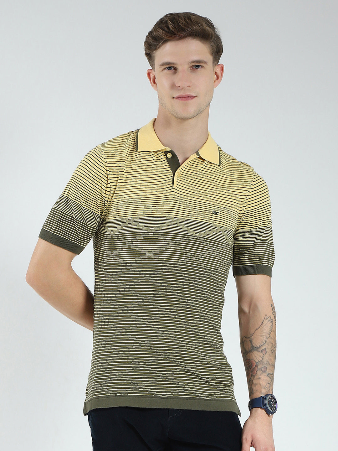 Men Green Self Design Collar Half Sleeve T-Shirt
