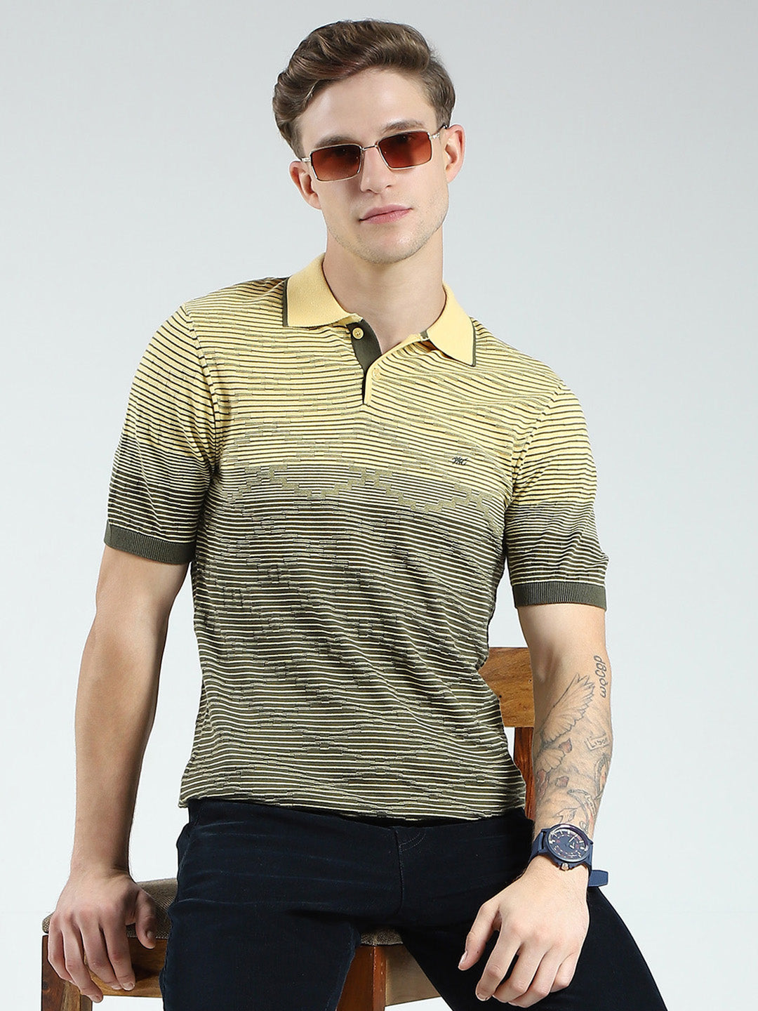 Men Green Self Design Collar Half Sleeve T-Shirt