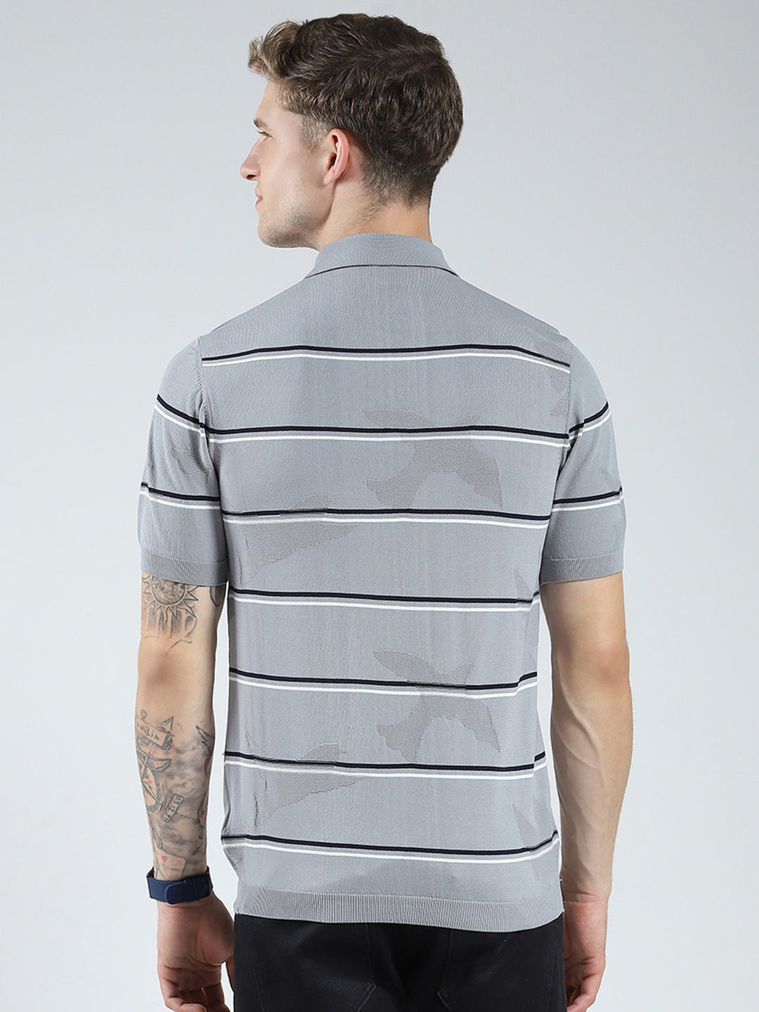 Men Grey Solid Collar Half Sleeve T-Shirt