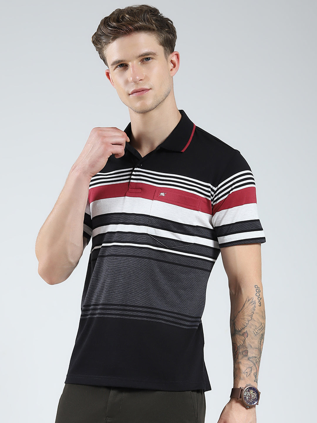 Men Black Stripe Collar Half Sleeve T-Shirt