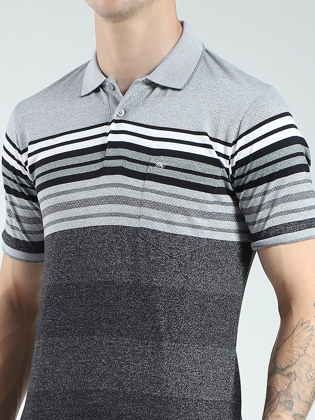 Men Black Stripe Collar Half Sleeve T-Shirt