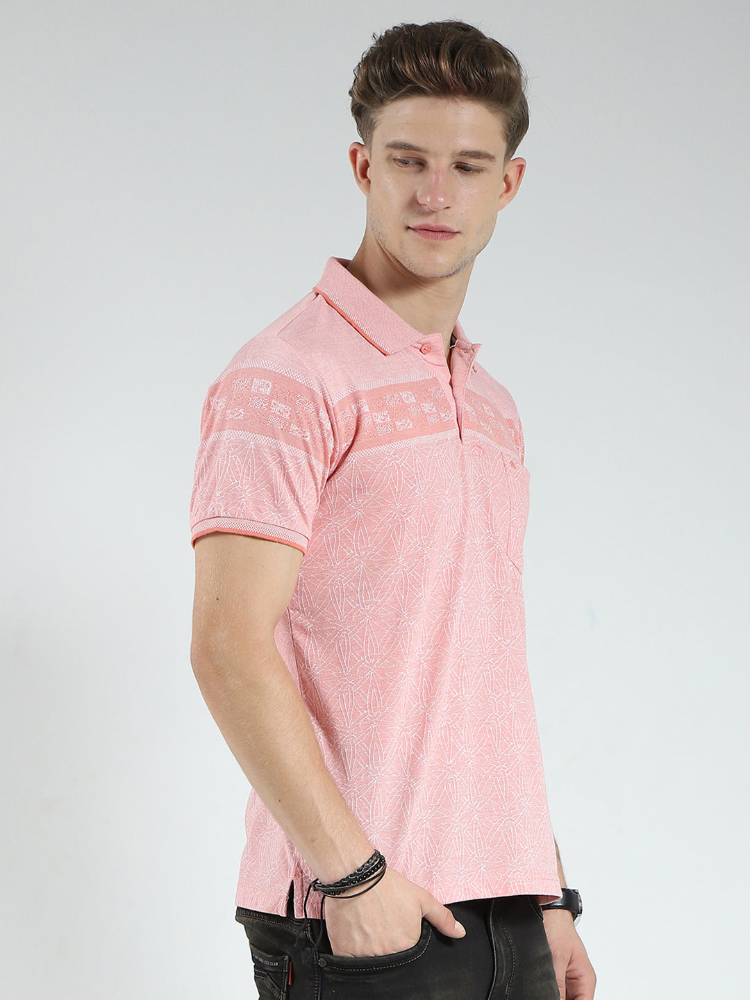 Men Pink Stripe Collar Half Sleeve T-Shirt