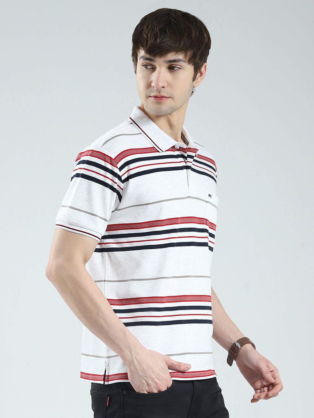 Men White Stripe Collar Half Sleeve T-Shirt