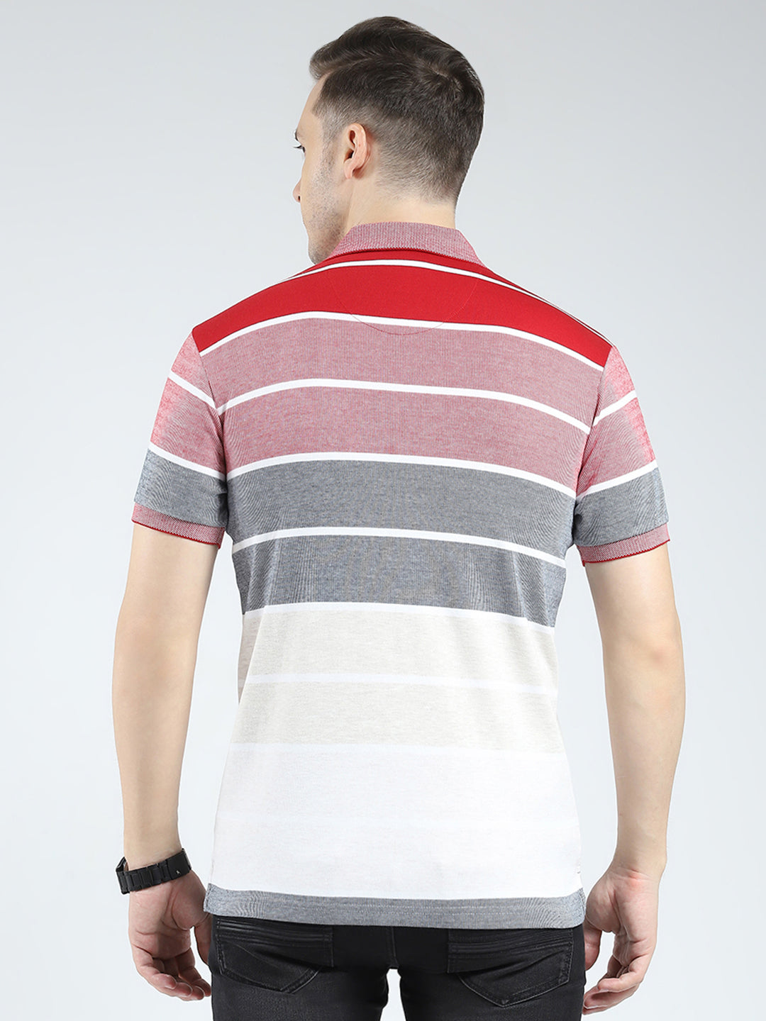 Men Red Stripe Collar Half Sleeve T-Shirt