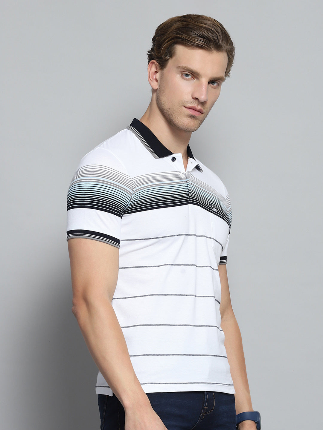 Men White Stripe Collar Half Sleeve T-Shirt
