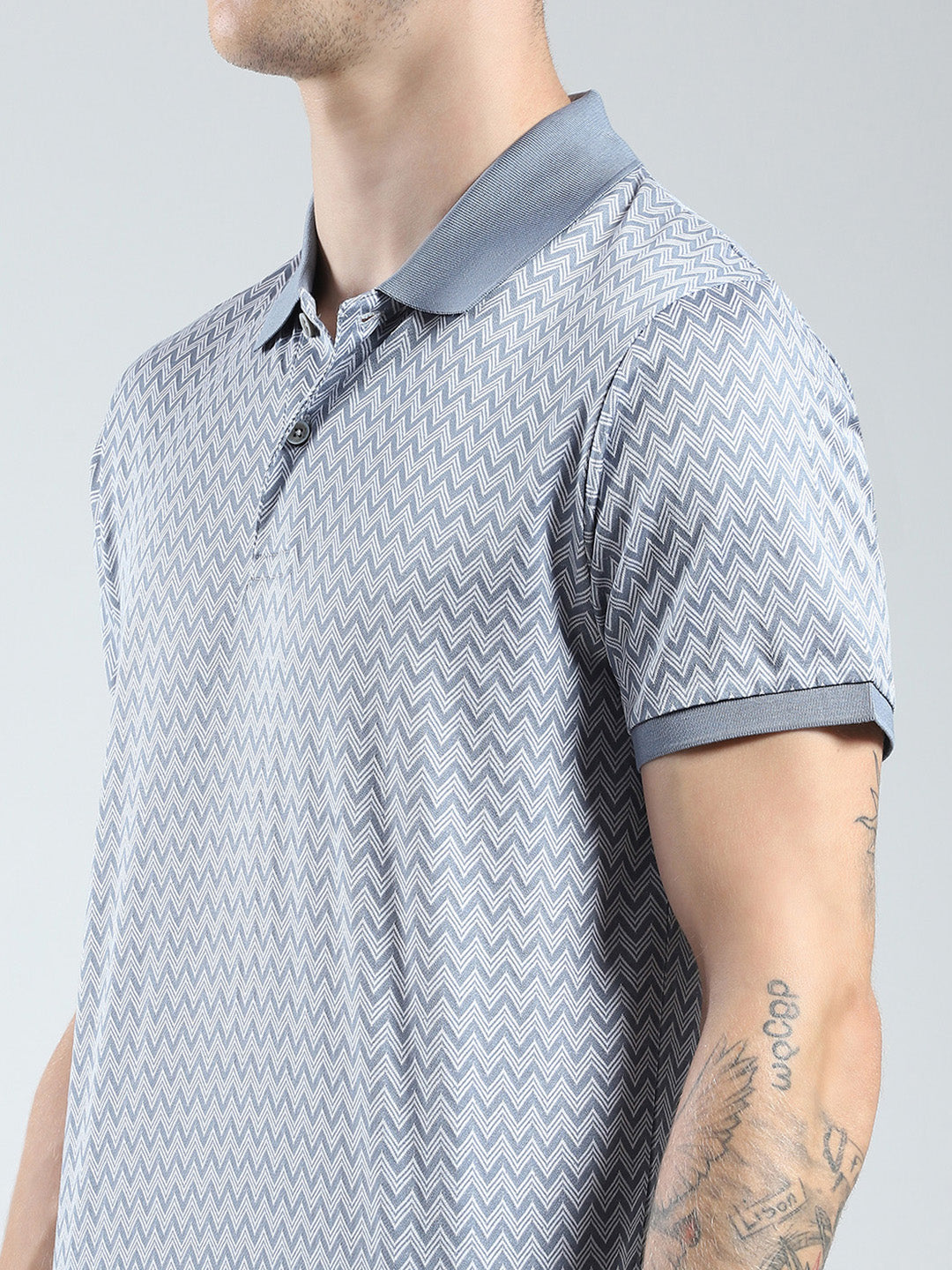 Men Grey Printed Collar Half Sleeve T-Shirt