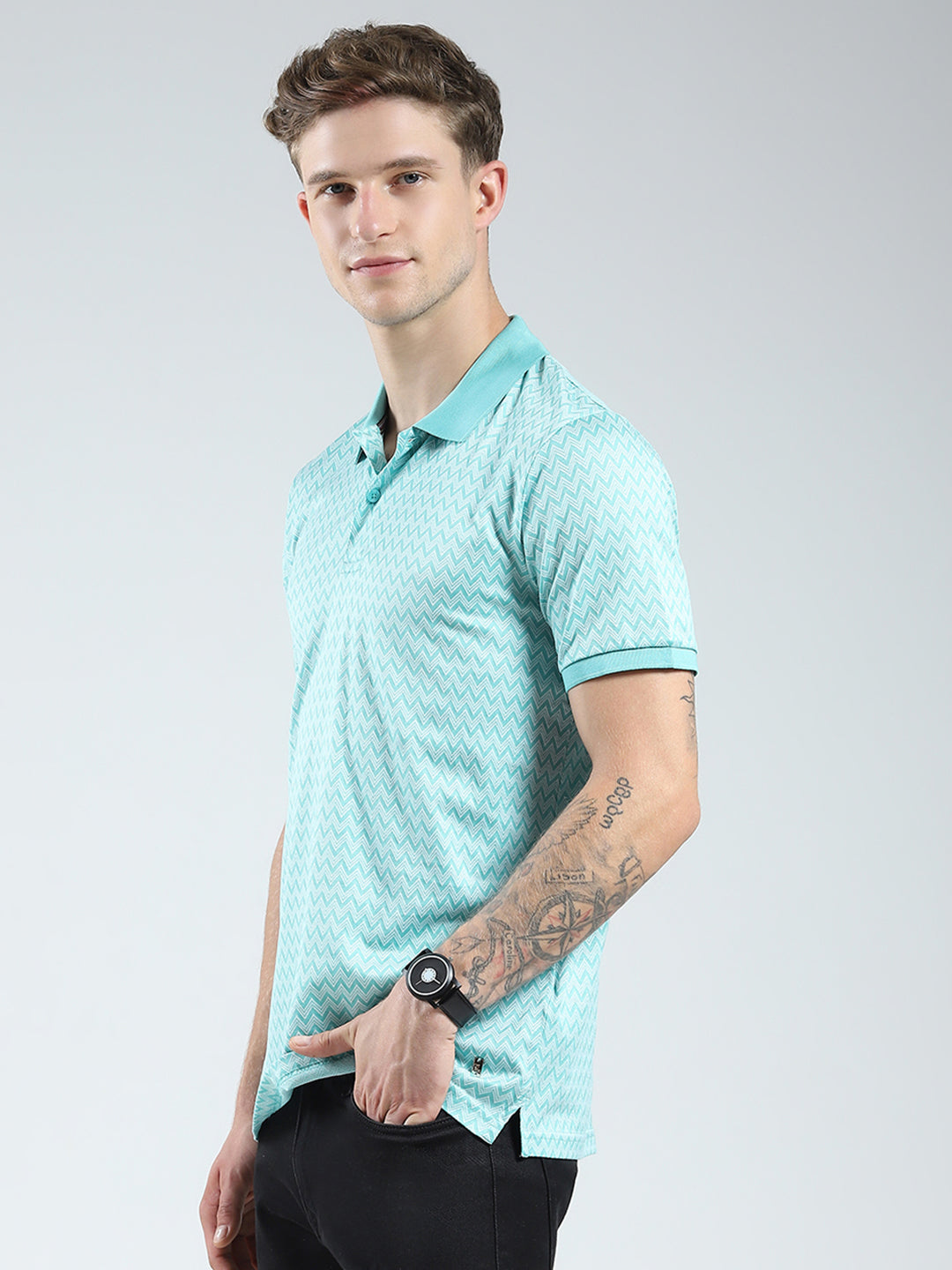 Men Green Printed Collar Half Sleeve T-Shirt