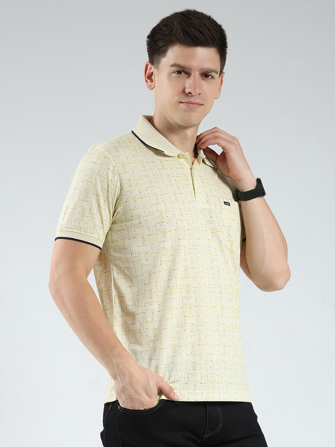 Men Yellow Printed Collar Half Sleeve T-Shirt