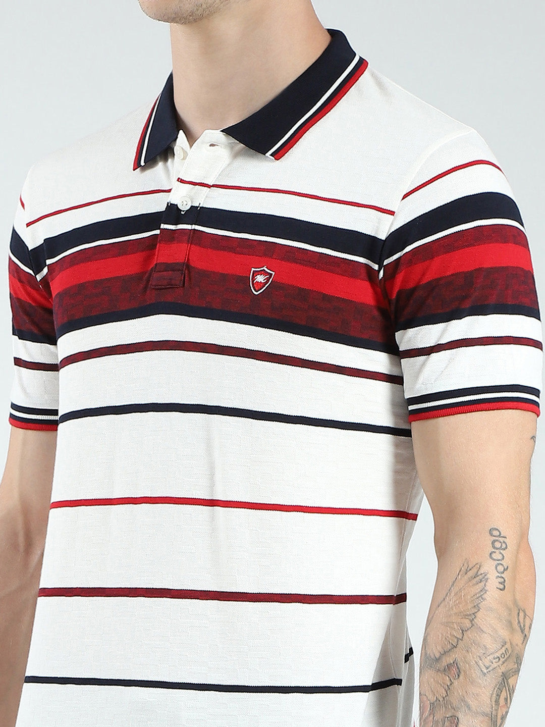 Men White & Red Stripe Collar Half Sleeve T-Shirt