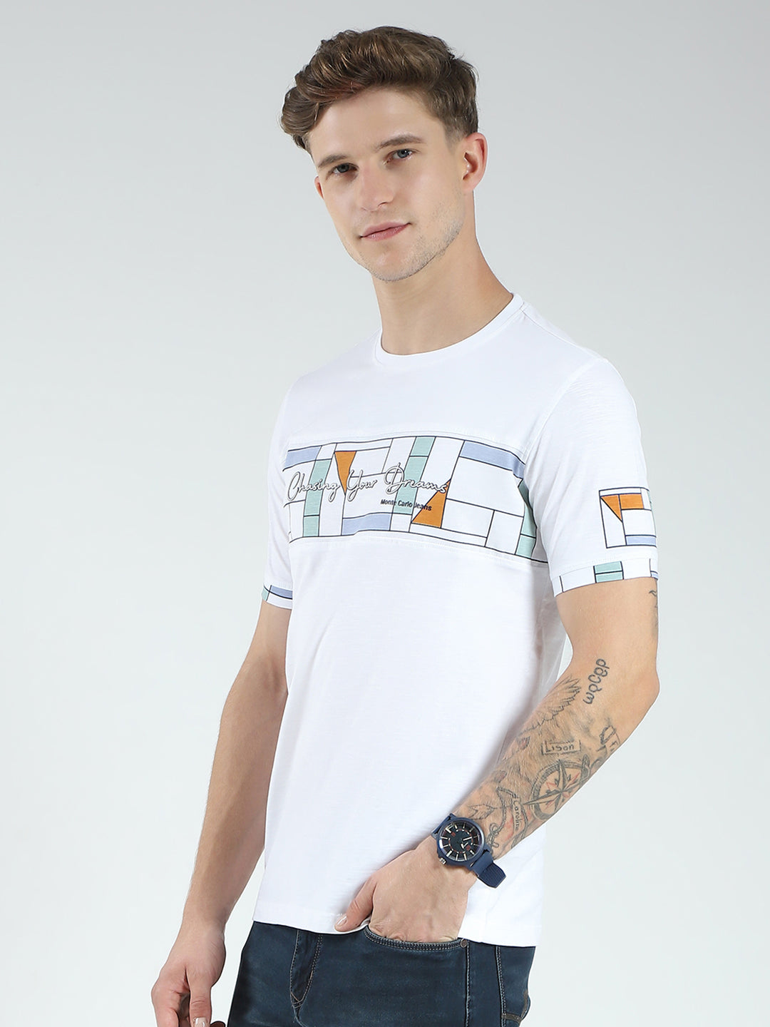 Men White Printed Round Neck Half Sleeve T-Shirt