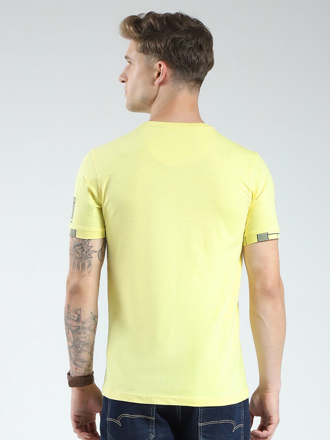 Men Yellow Printed Round Neck Half Sleeve T-Shirt