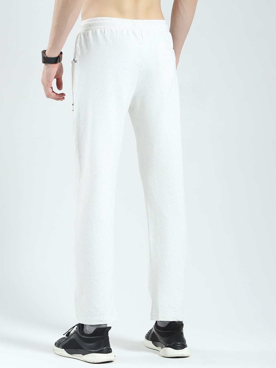 Men White Solid Regular Fit Lower