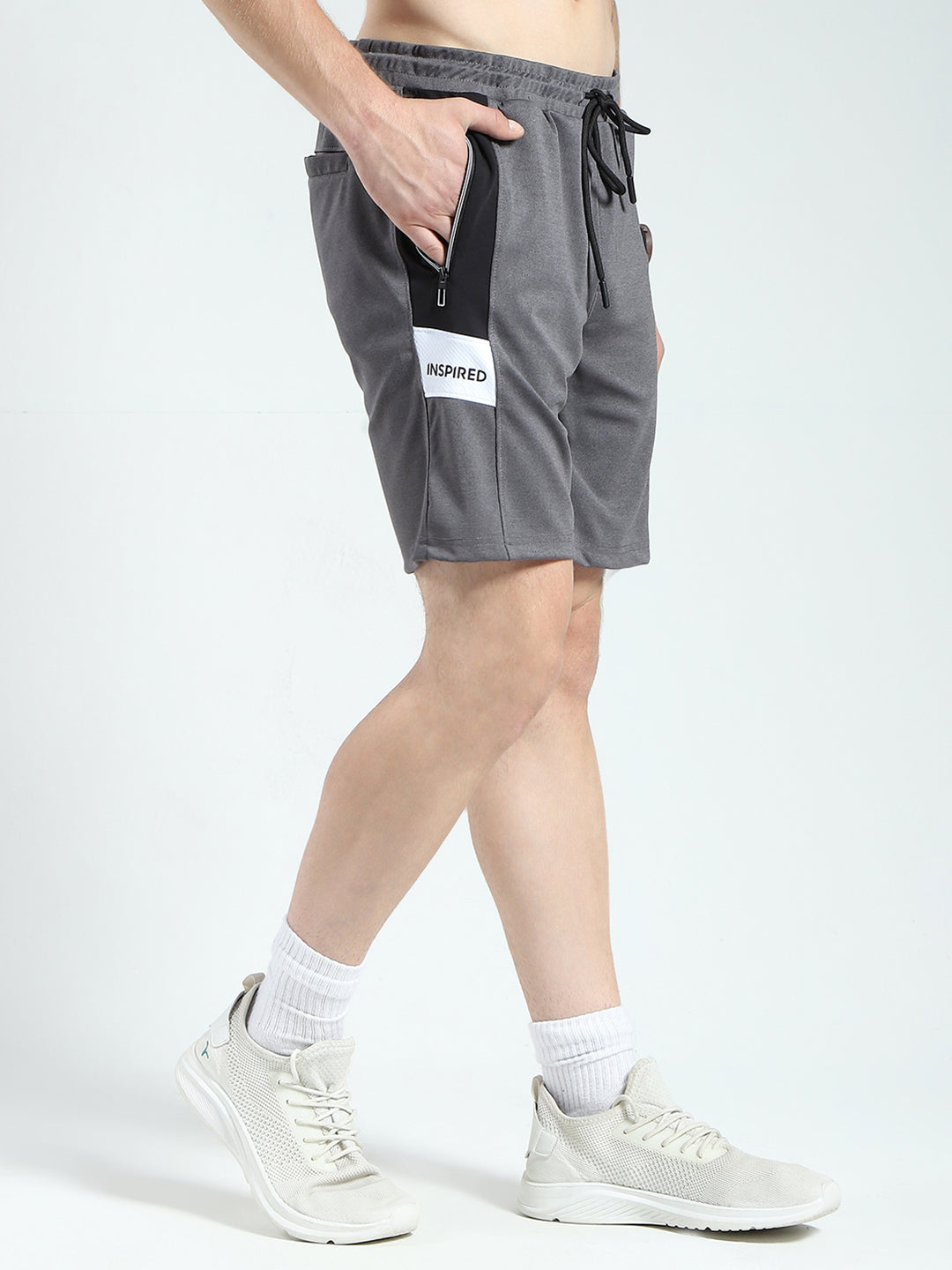 Men Black & White Solid Round Neck Half Sleeve Bermuda Set