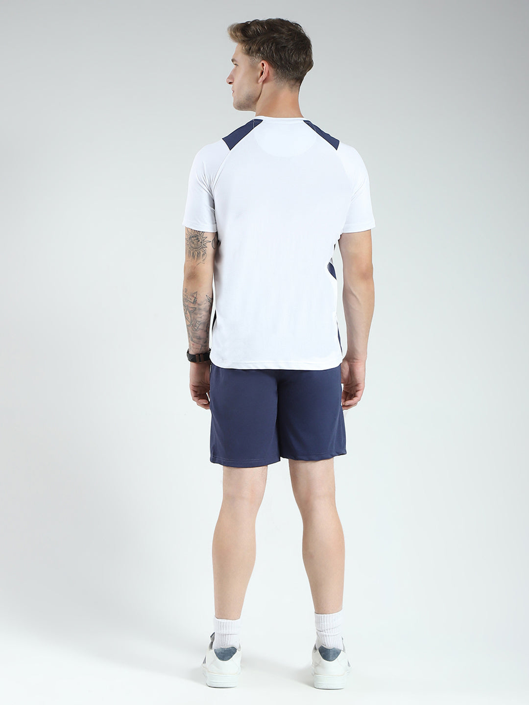 Men Blue Solid Round Neck Half Sleeve Bermuda Set