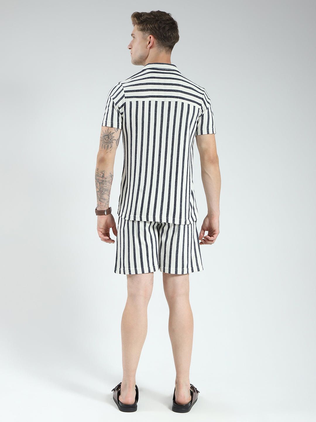 Men Off White Printed Collar Half Sleeve Bermuda Set