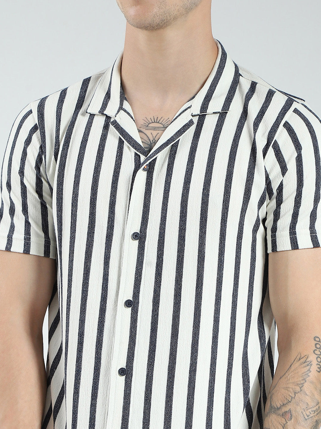 Men Off White Printed Collar Half Sleeve Bermuda Set