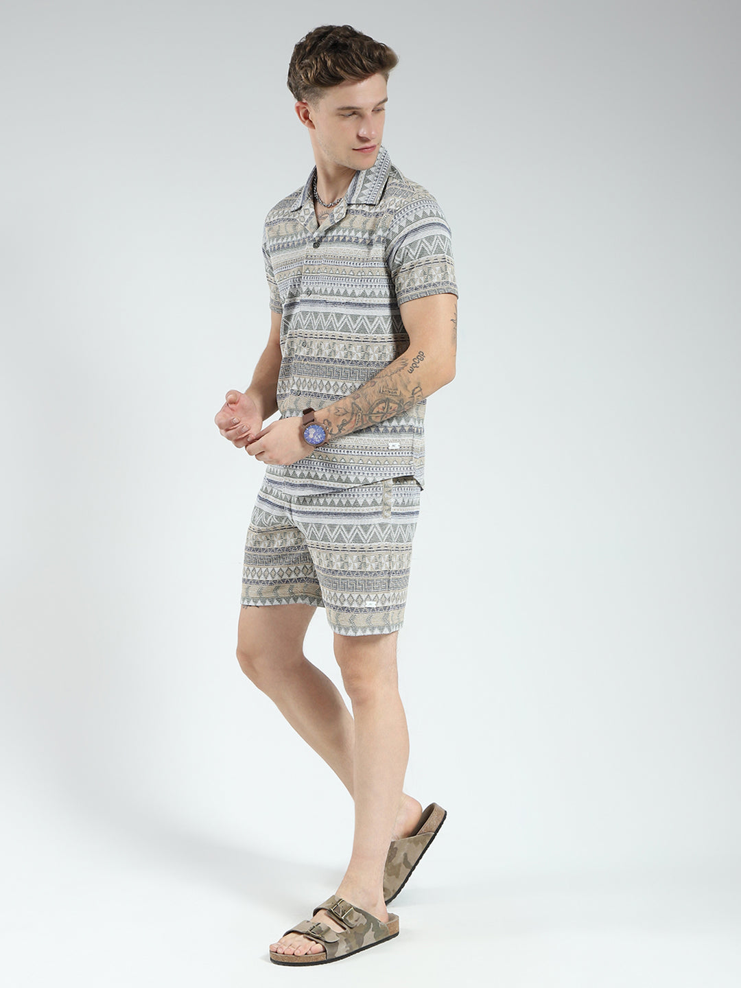 Men Green Printed Collar Half Sleeve Bermuda Set