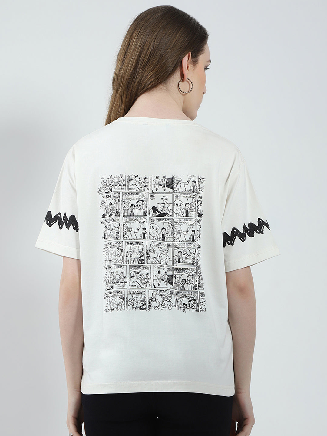 Women Off White Printed Round Neck Half Sleeve Top