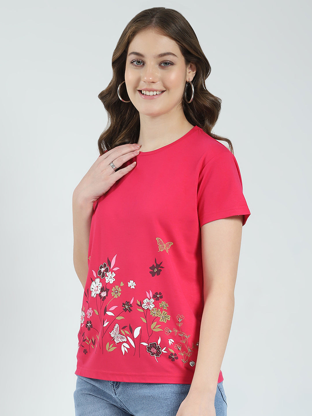 Women Magenta Embroidered Round Neck Half Sleeve Top