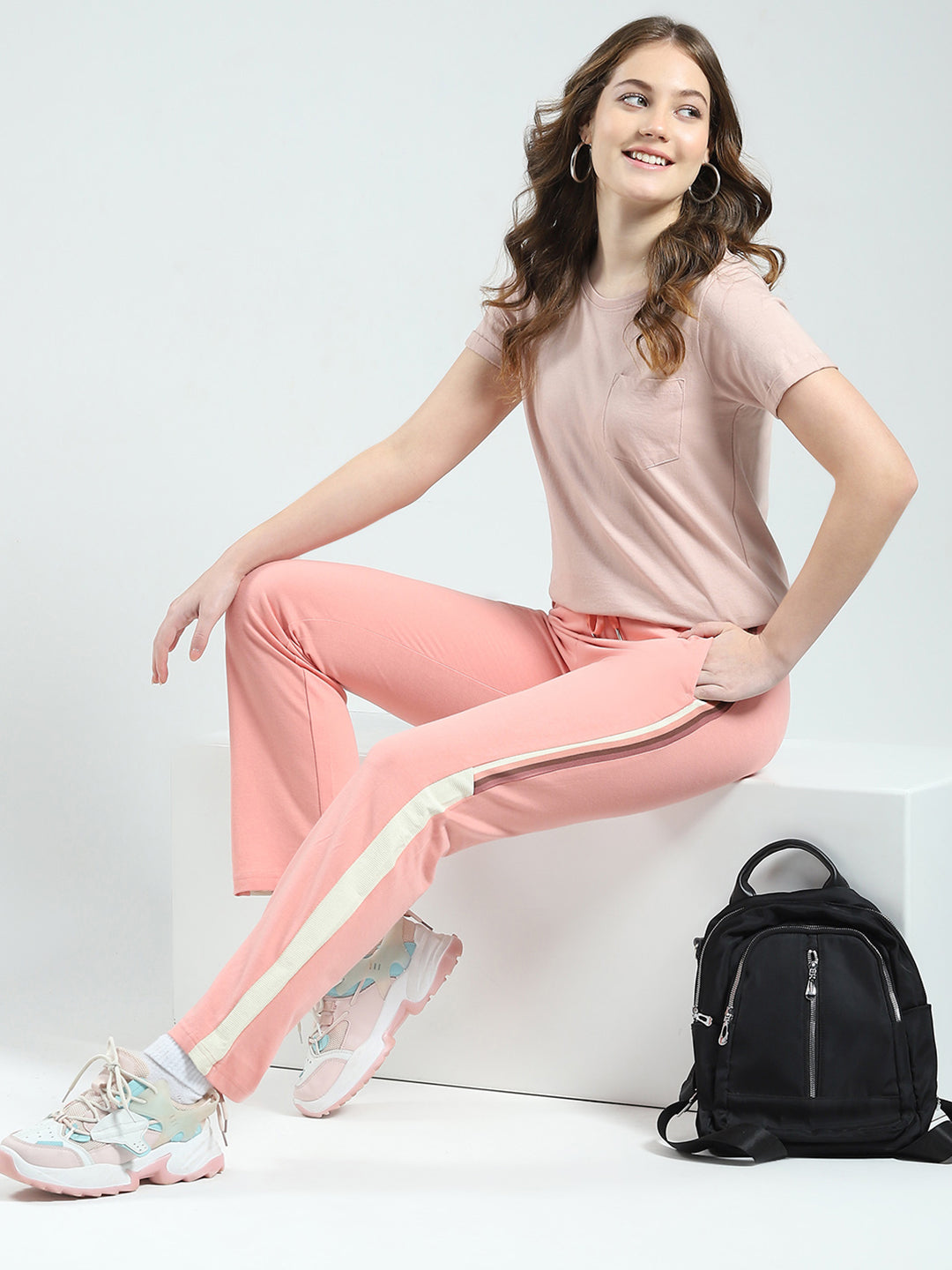 Women Peach Solid Regular Fit Lower