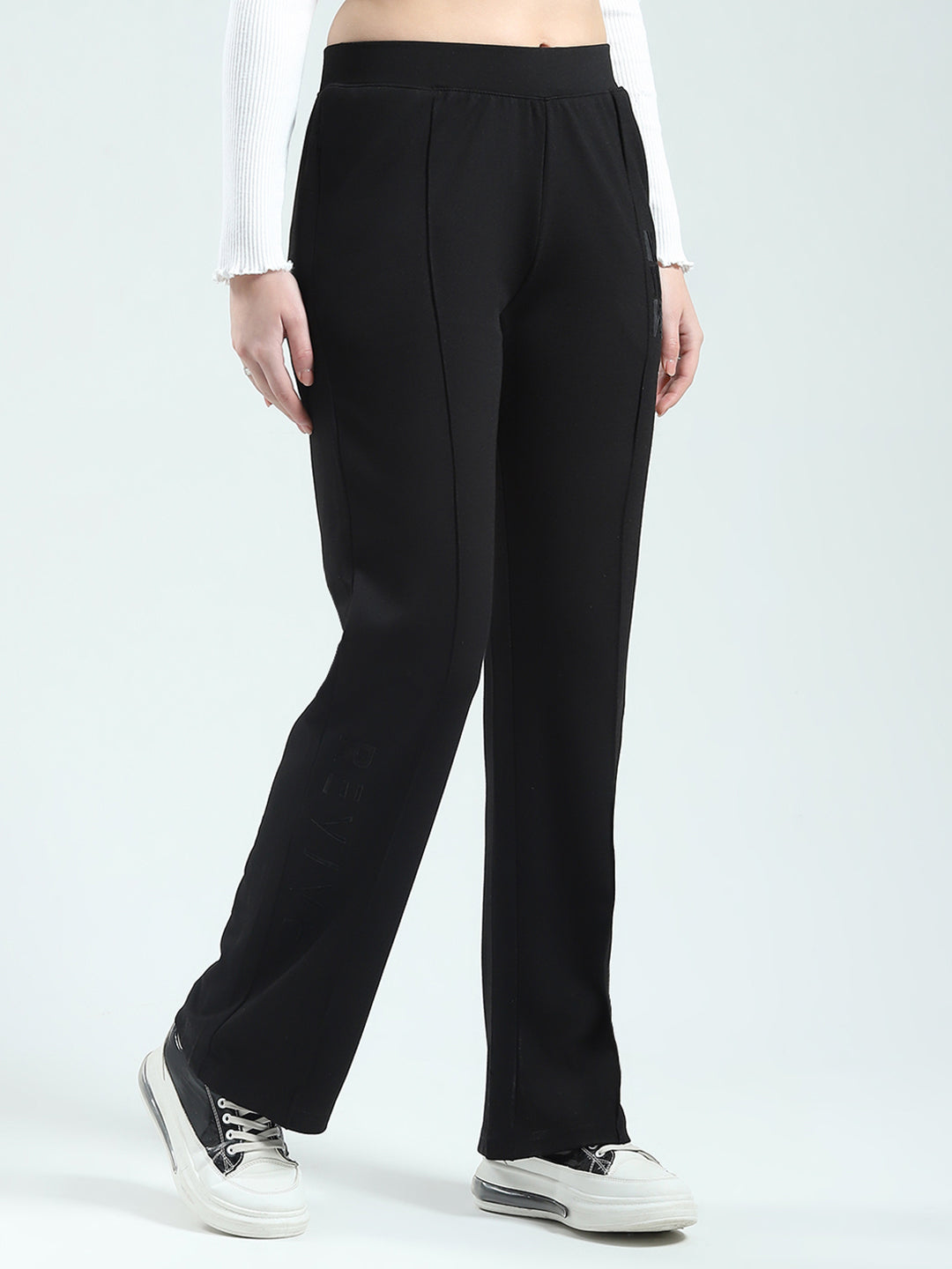 Women Black Solid Regular Fit Lower