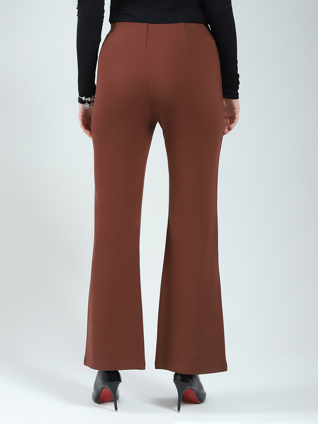 Women Brown Solid Regular Fit Jegging