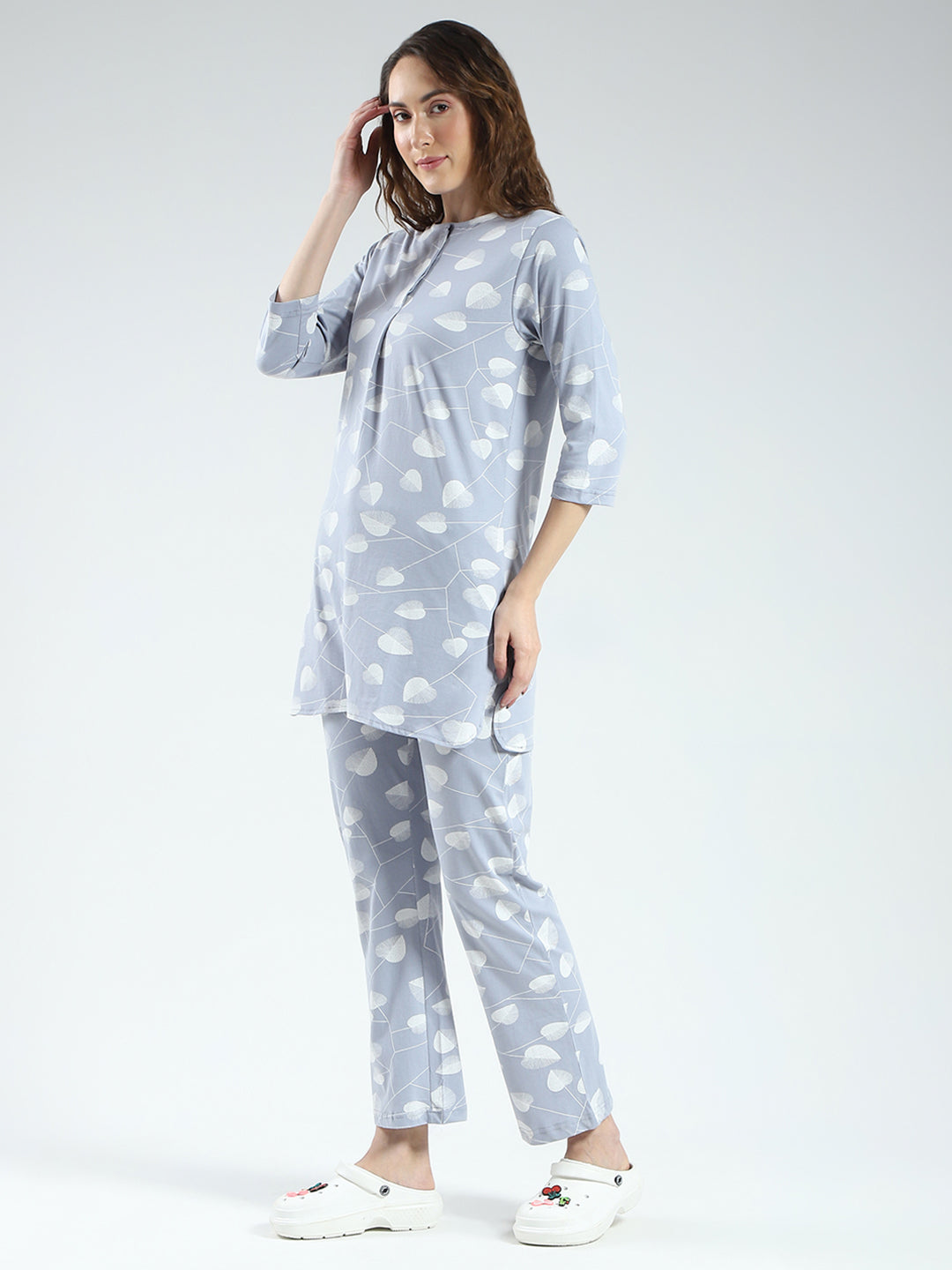 Women Grey Printed Round Neck 3/4th Sleeve Lower Set