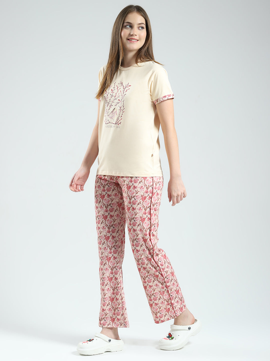 Women Beige Printed Round Neck Half Sleeve Combo 3Pc Set (T-Shirt, Shorts & Lower)