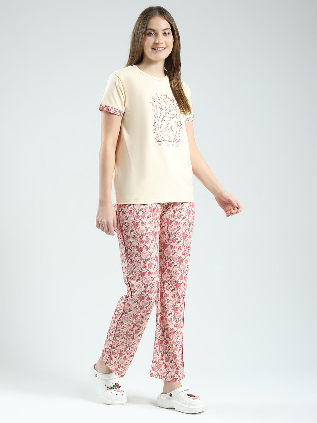 Women Beige Printed Round Neck Half Sleeve Combo 3Pc Set (T-Shirt, Shorts & Lower)