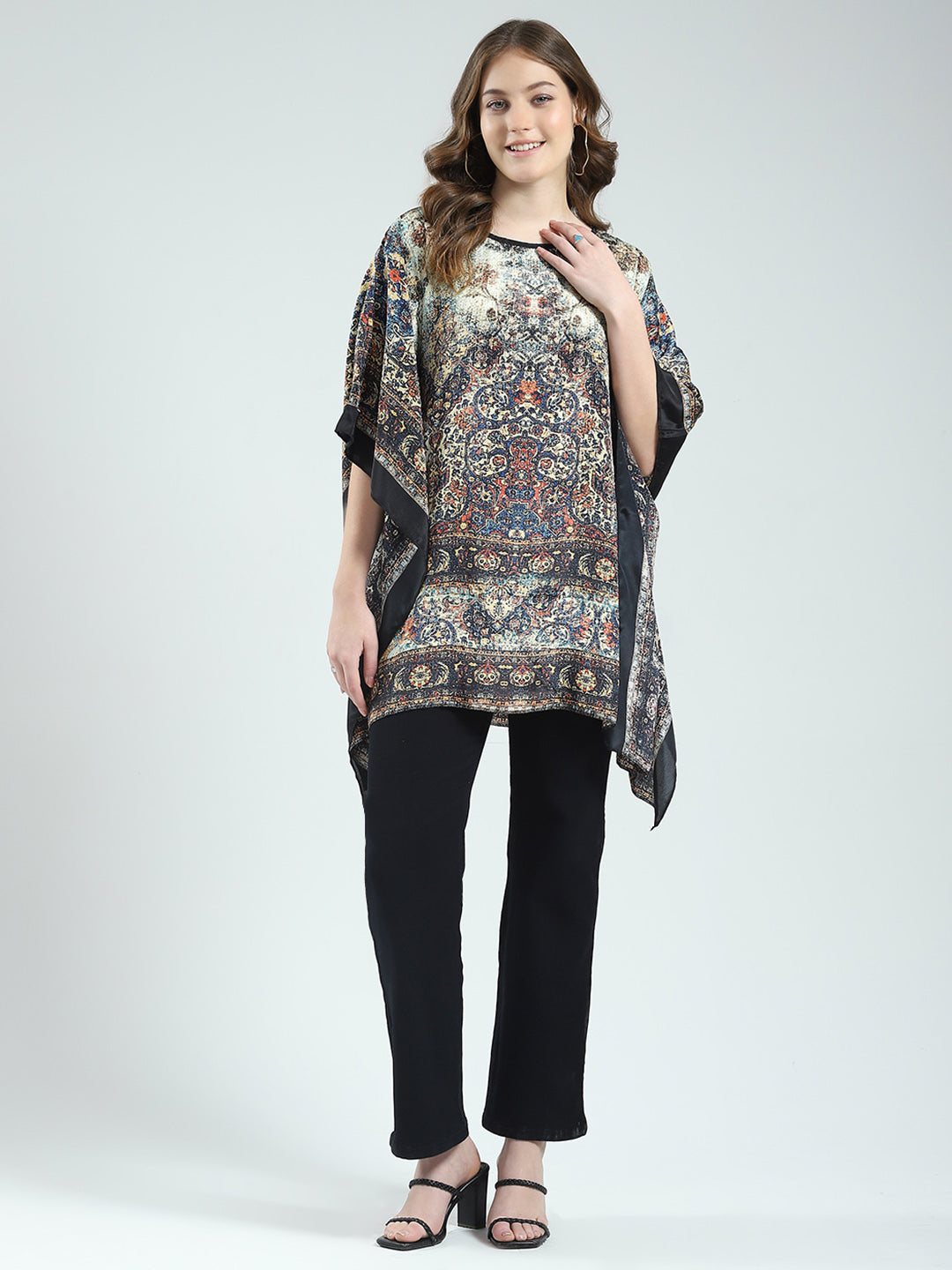 Women Black Printed Round Neck 3/4th Sleeve Poncho