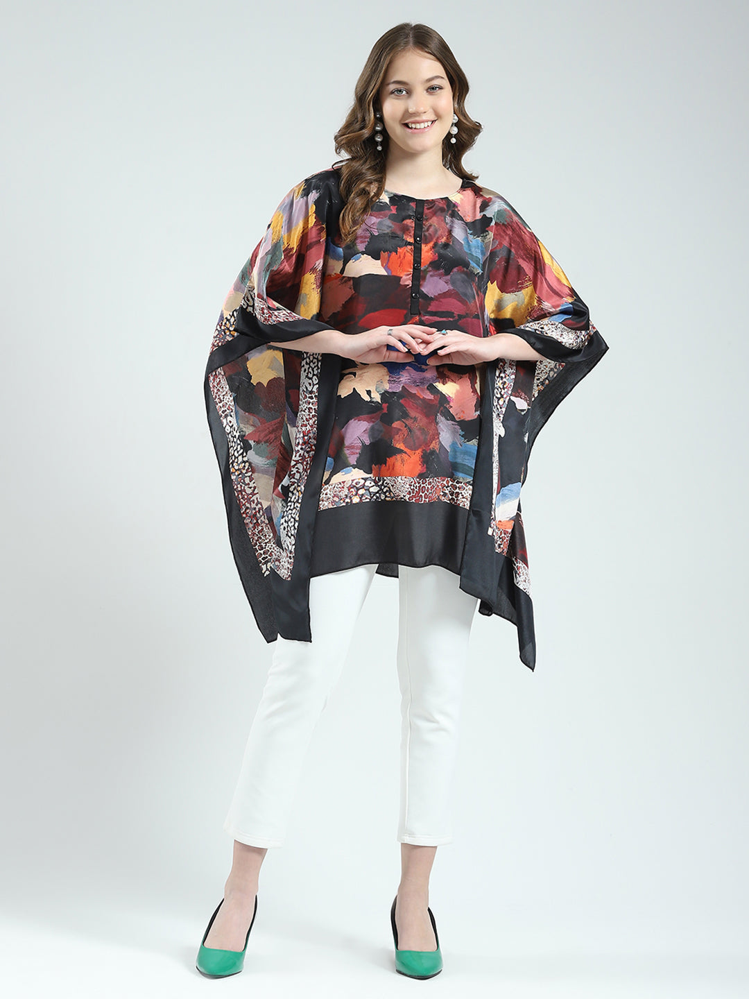 Women Black Printed Round Neck 3/4th Sleeve Poncho