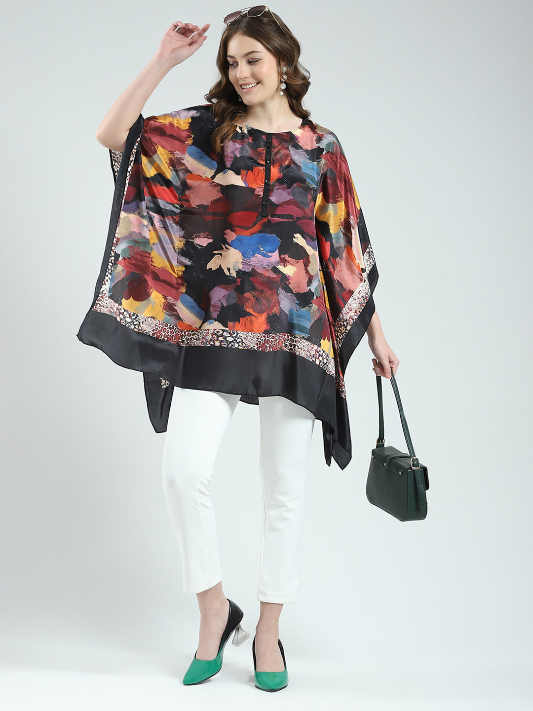 Women Black Printed Round Neck 3/4th Sleeve Poncho