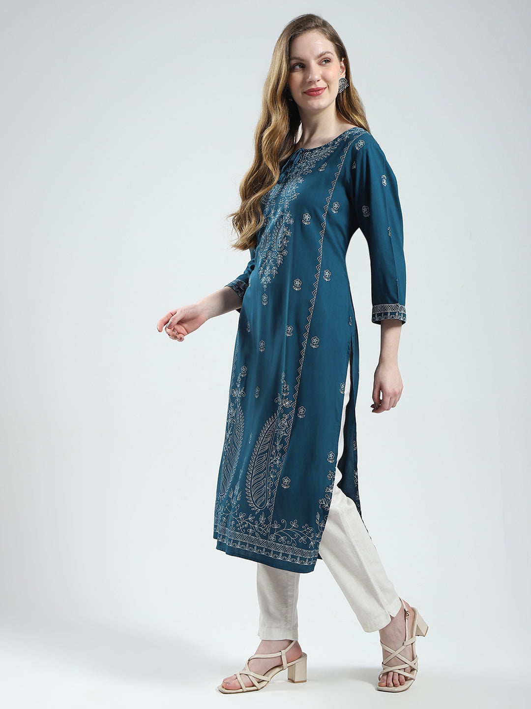 Women Teal Blue Printed Round Neck 3/4th Sleeve Kurti