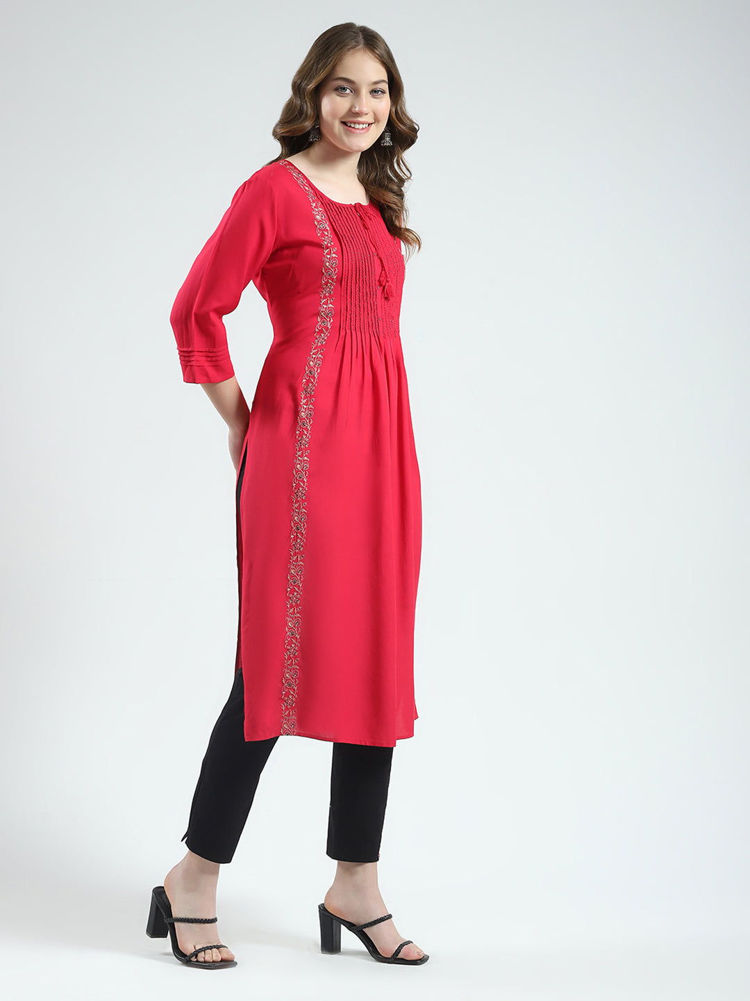 Women Magenta Embroidered Round Neck 3/4th Sleeve Kurti