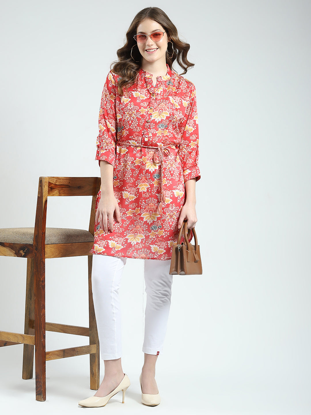 Women Red Printed Round Neck 3/4th Sleeve Tunic