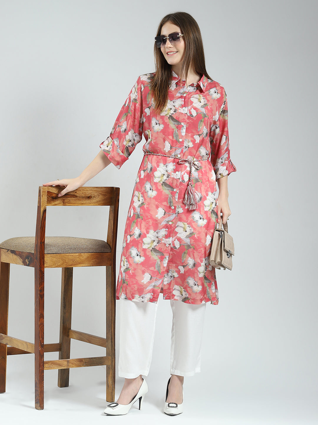 Women Coral Printed Collar 3/4th Sleeve Tunic