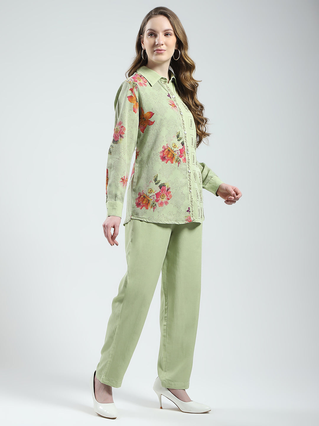 Women Green Printed Collar Full Sleeve Cords Set