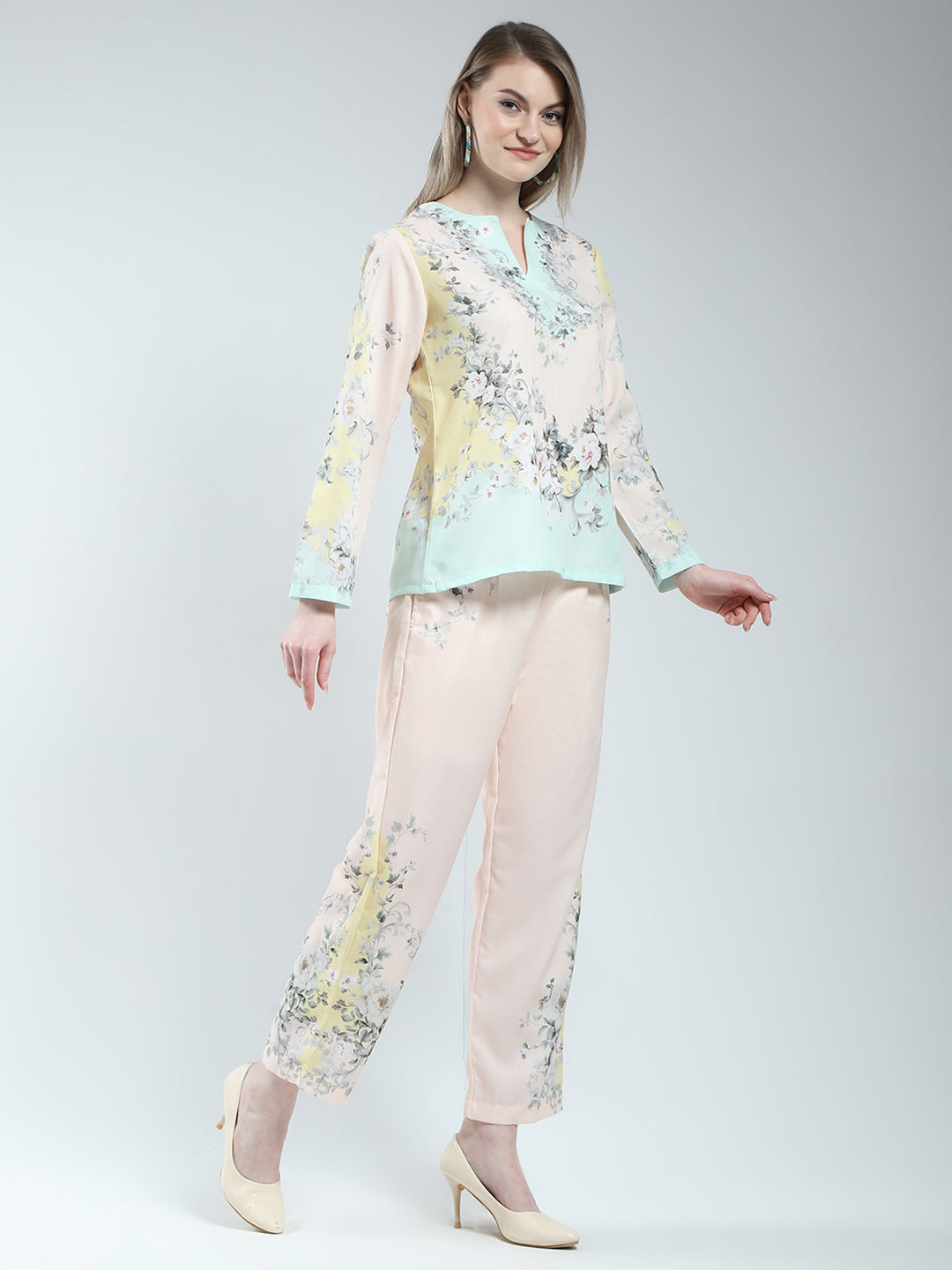 Women Beige Printed Round Neck Full Sleeve Cords Set