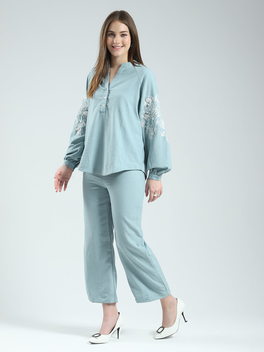 Women Green Self Design Band Neck Full Sleeve Cords Set