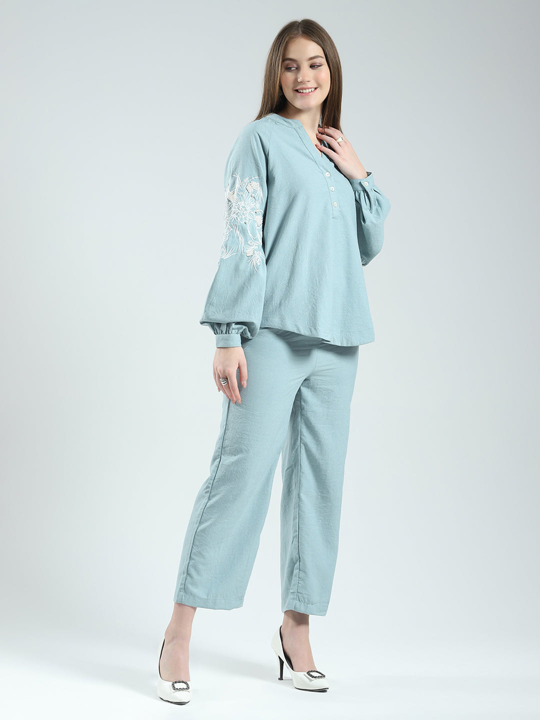 Women Green Self Design Band Neck Full Sleeve Cords Set