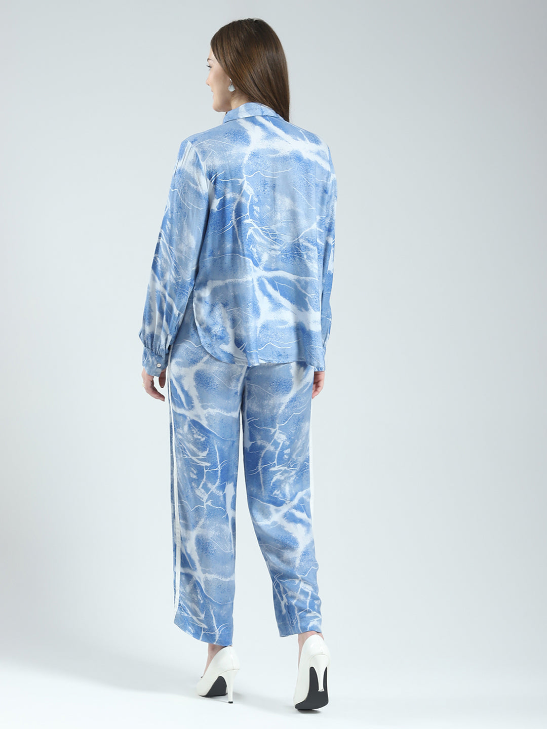 Women Blue Printed Collar Full Sleeve Cords Set