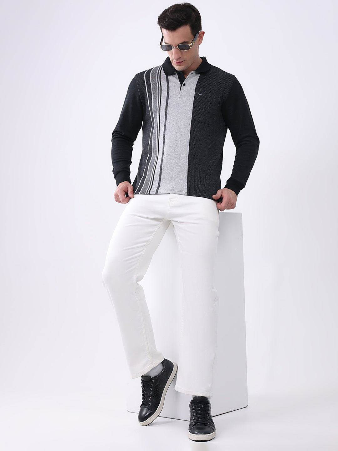 Men Black Stripe Collar Full Sleeve Winter T-Shirt