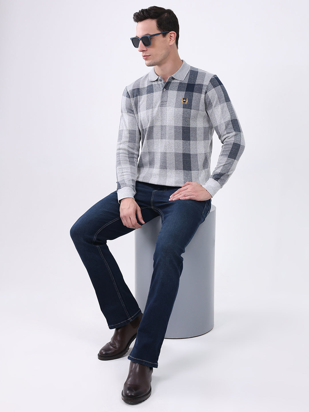 Men Grey Check Collar Full Sleeve Winter T-Shirt