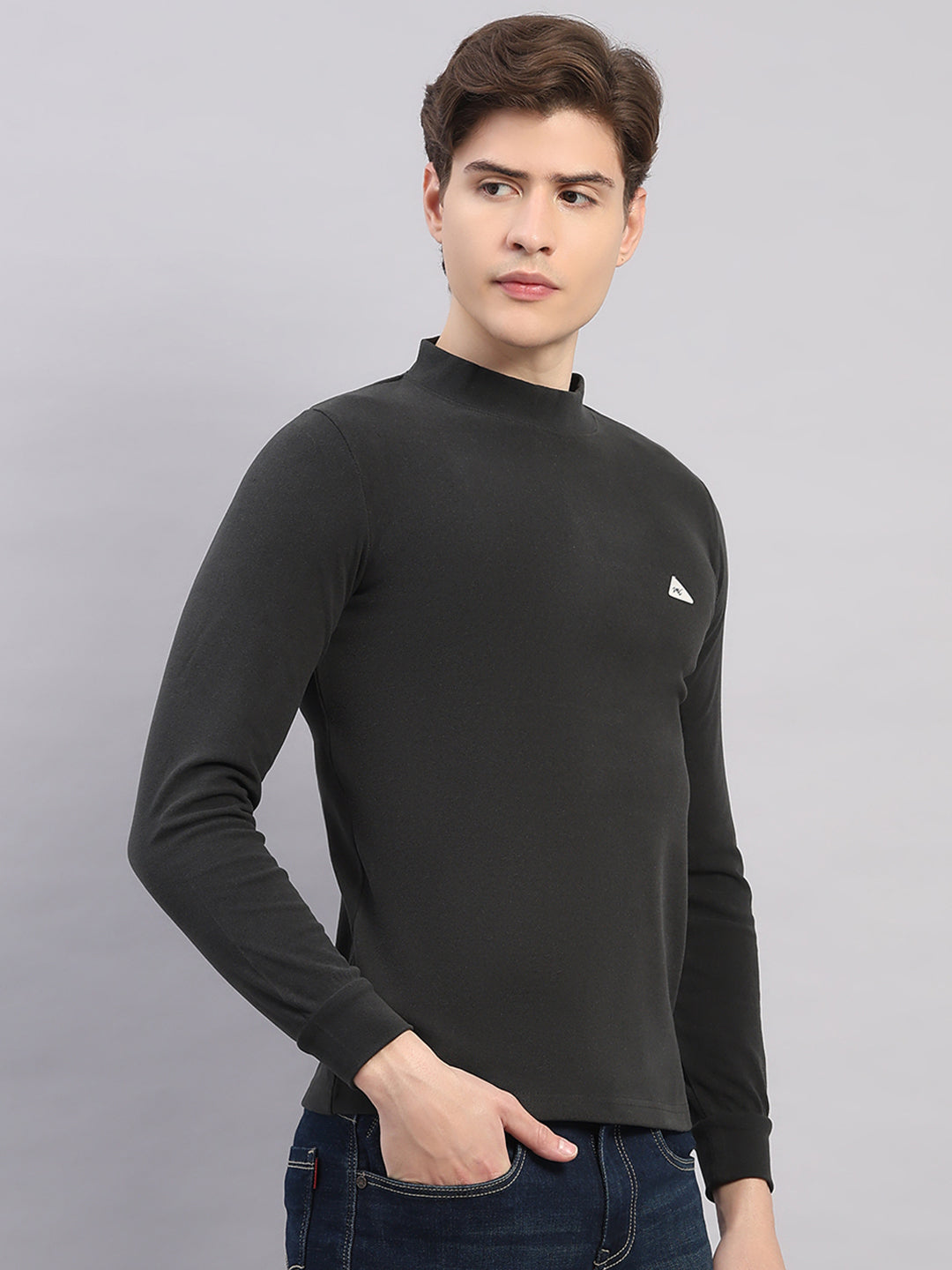 Men Charcoal Solid Round Neck Full Sleeve Winter T-Shirt