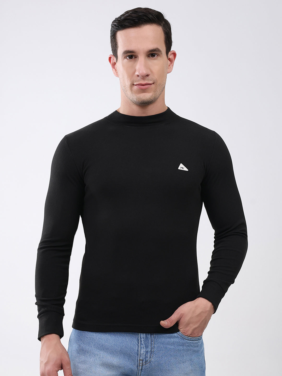 Men Black Solid Round Neck Full Sleeve Winter T-Shirt